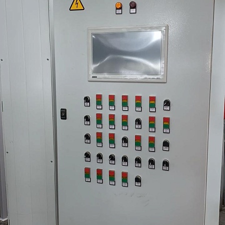 Автоматизированная блочно-модульная водогрейная котельная мощностью 12,0 МВт работает на природном газе Автоматизированная блочно-модульная водогрейная котельная мощностью 12,0 МВт работает на природном газе