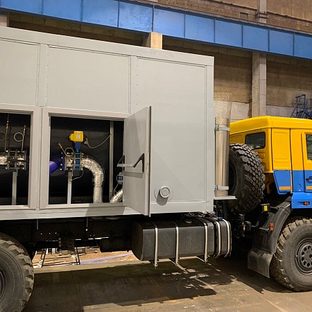 Установка водогрейная передвижная мощностью 1,9 МВт для монтажа на шасси КамАЗа 43118